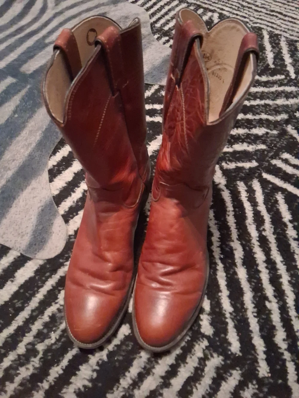 Justin Boots Red-Brown Leather Western Pull-On Boots